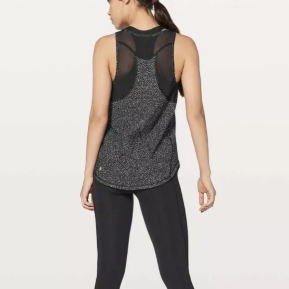 Lululemon Tank - Picture 4 of 9
